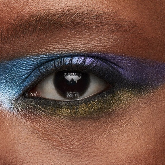 Mac Cosmetics - Picture 7 of 8